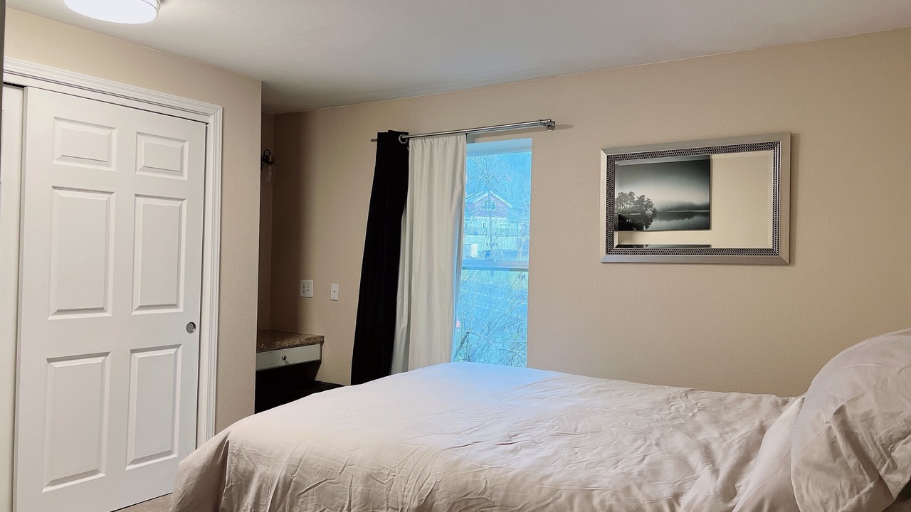 Photo of Bedroom in Lake Forest Park