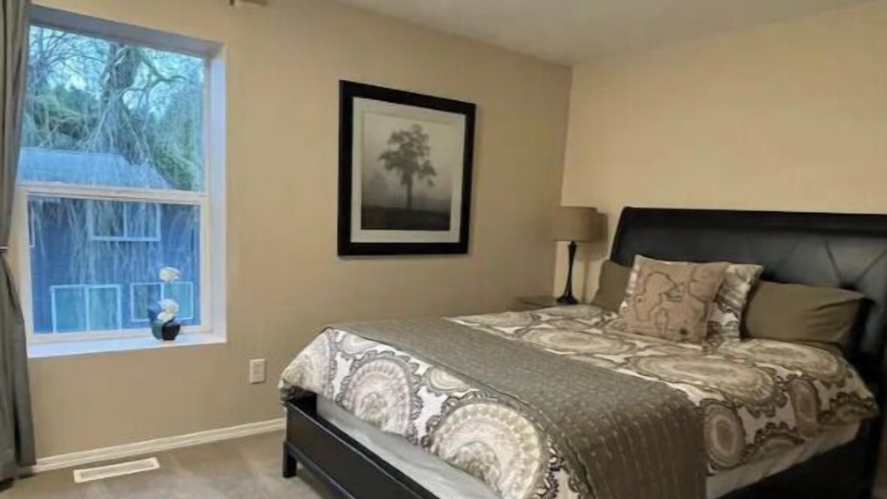 Photo of Bedroom in Lake Forest Park