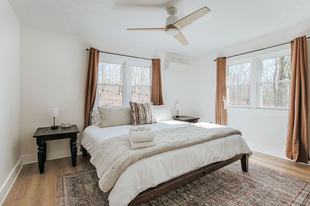 Photo of Bedroom in Nellysford