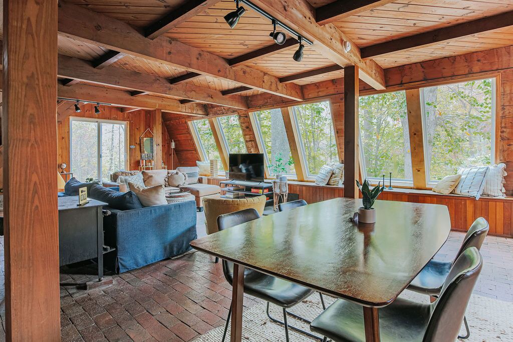 Photo of Livingroom in Shipman