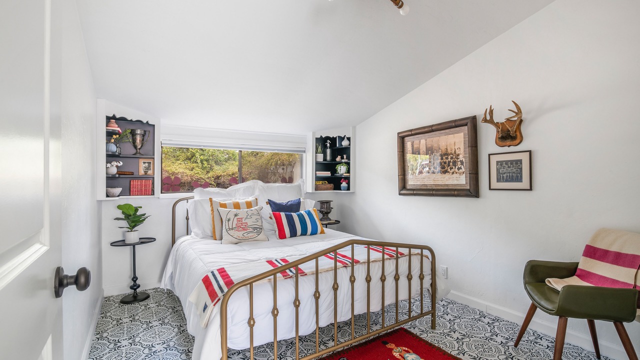 Photo of Bedroom in Ballard