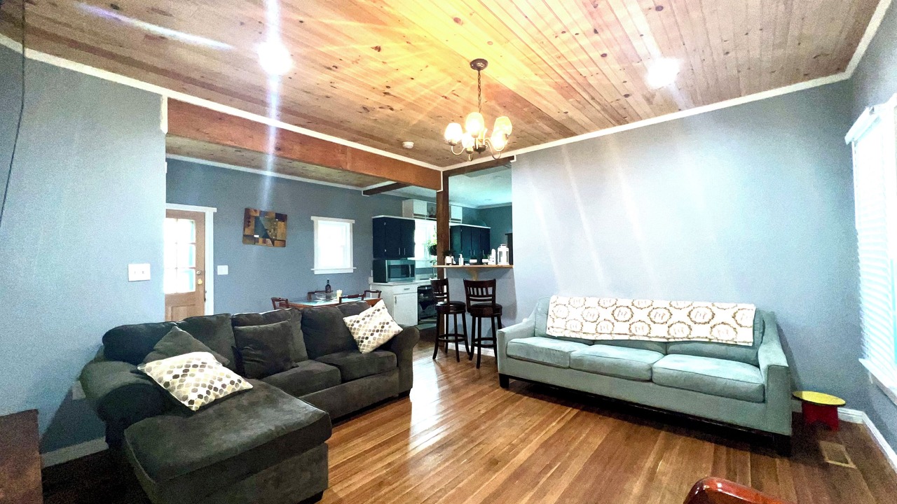 Photo of Livingroom in Belmont Historic District