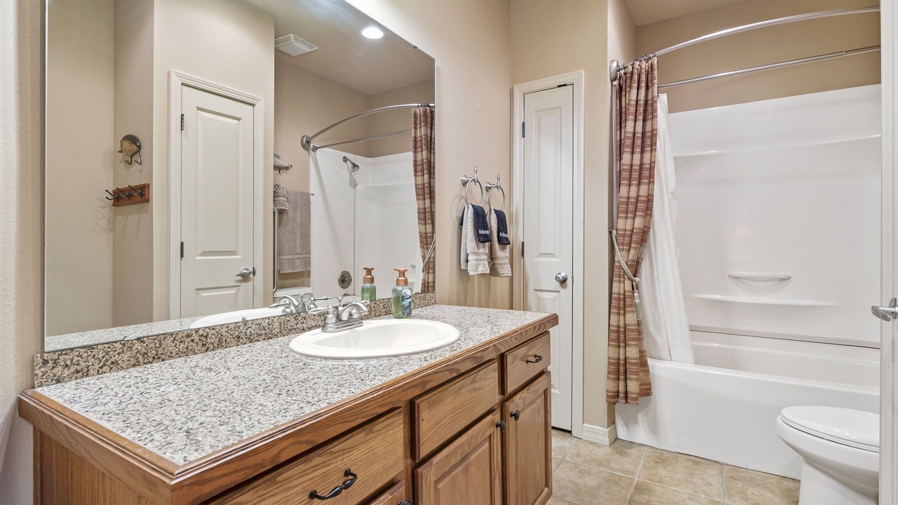 Photo of Bathroom in Hollister