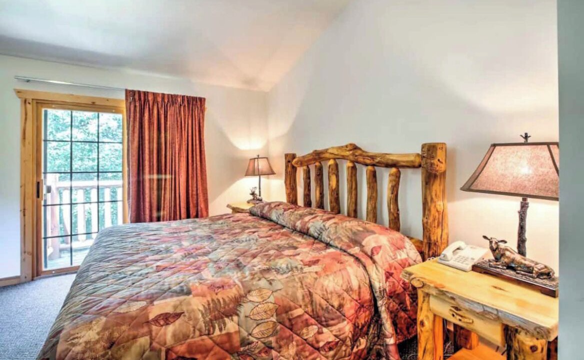 Photo of Bedroom in Oglesby