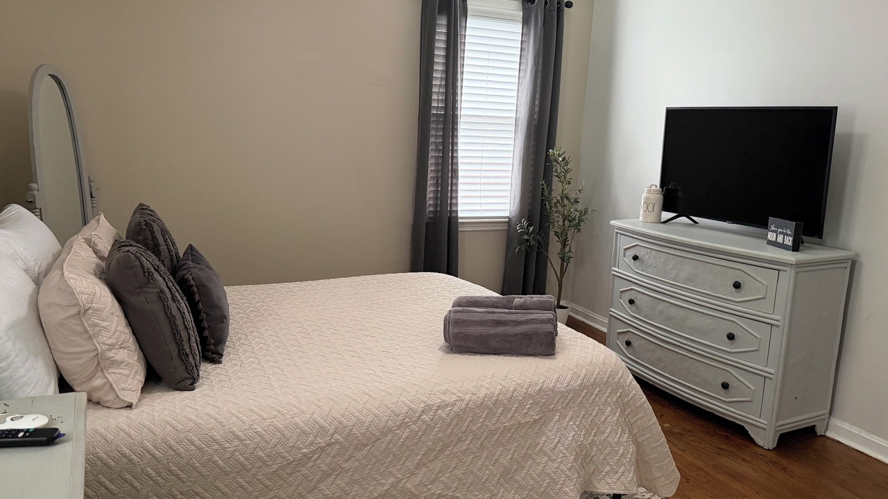 Photo of Bedroom in Covington