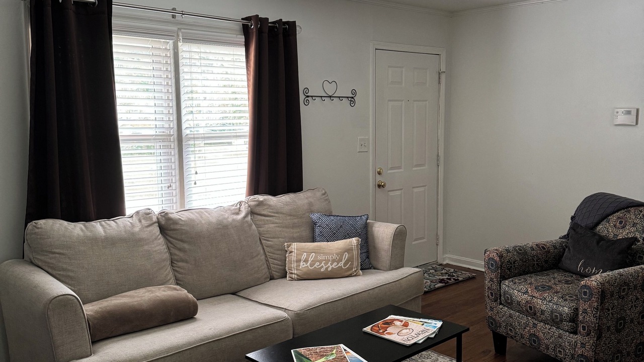 Photo of Livingroom in Covington