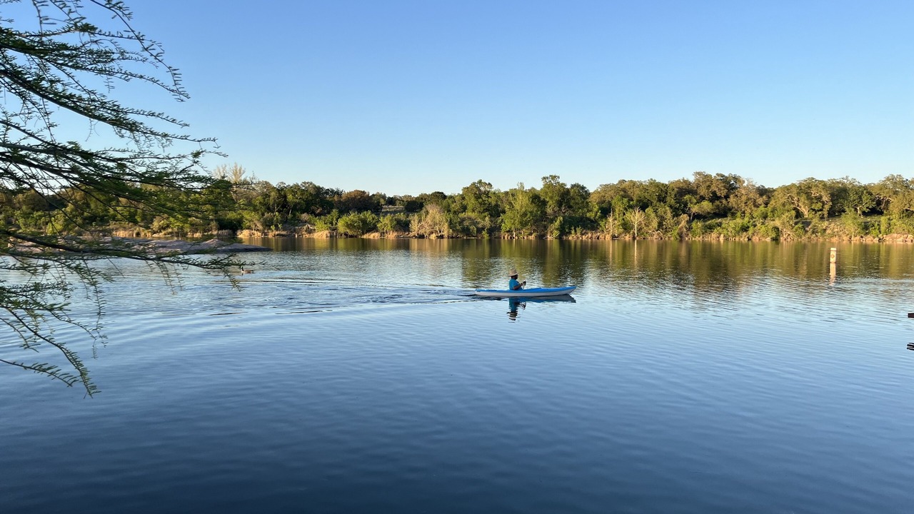 Photo of Others in Cottonwood Shores
