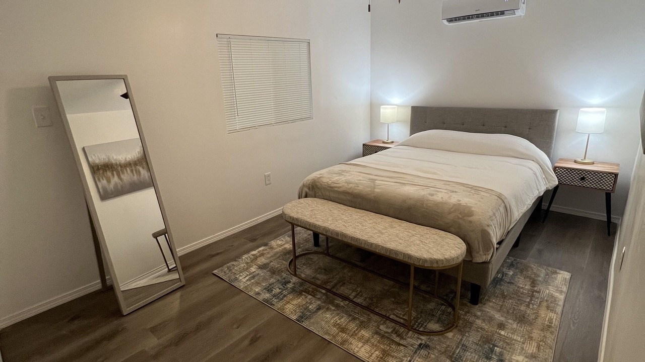 Photo of Bedroom in Yacht Harbor