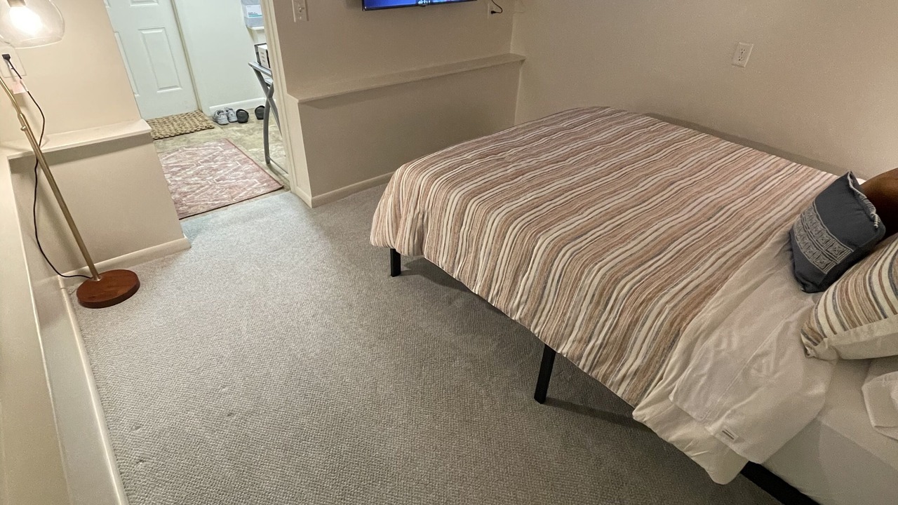 Photo of Bedroom in Seaside Heights