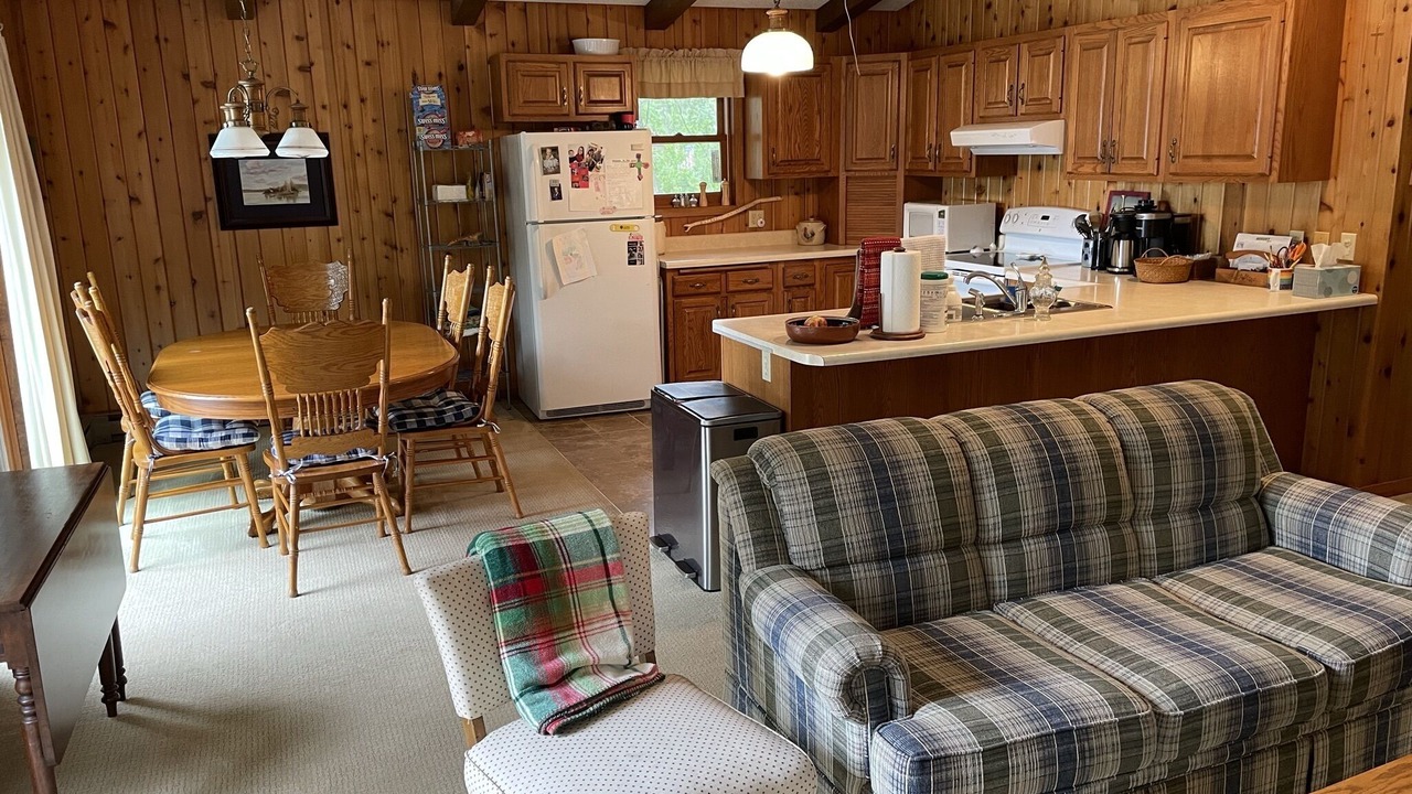 Photo of Bedroom in Pequot Lakes