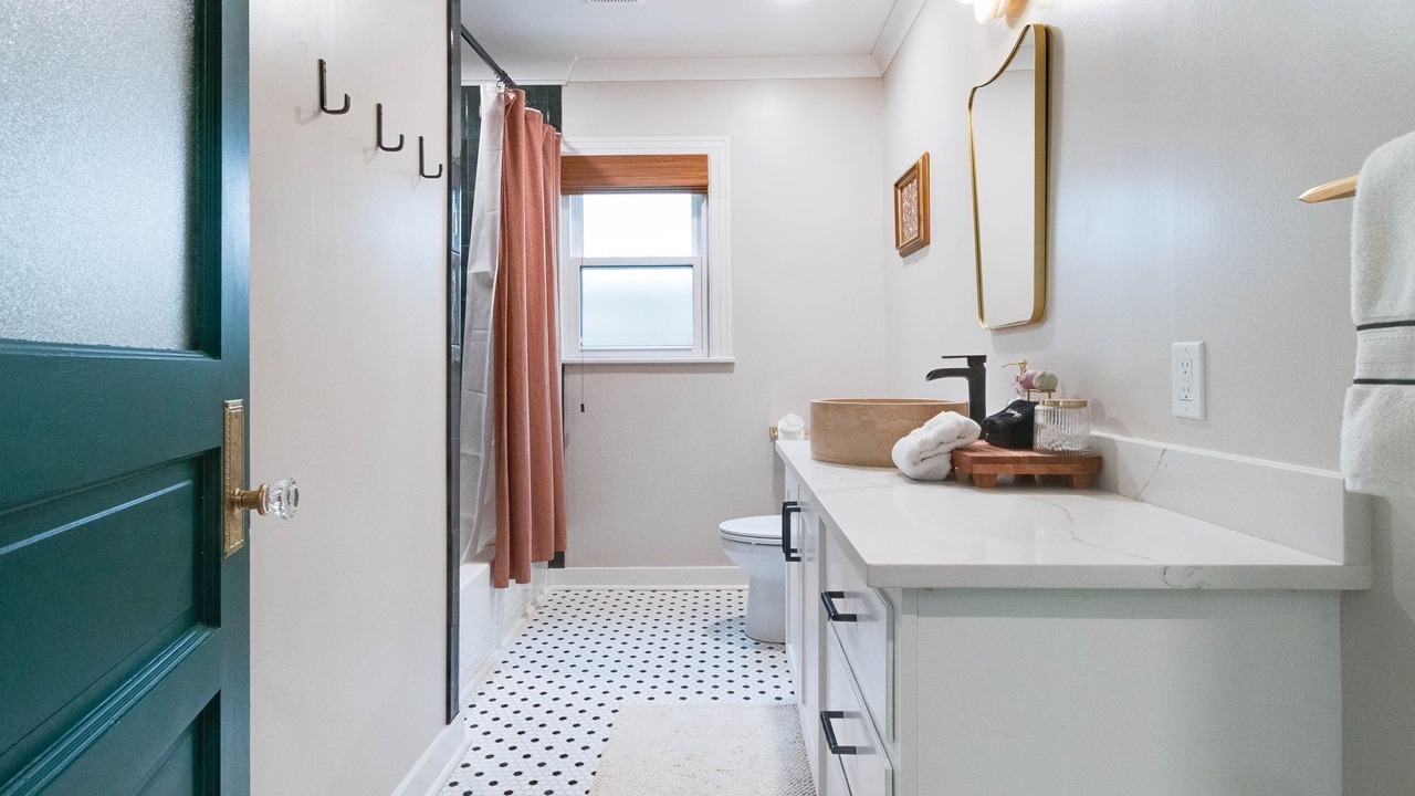 Photo of Bathroom in Downtown