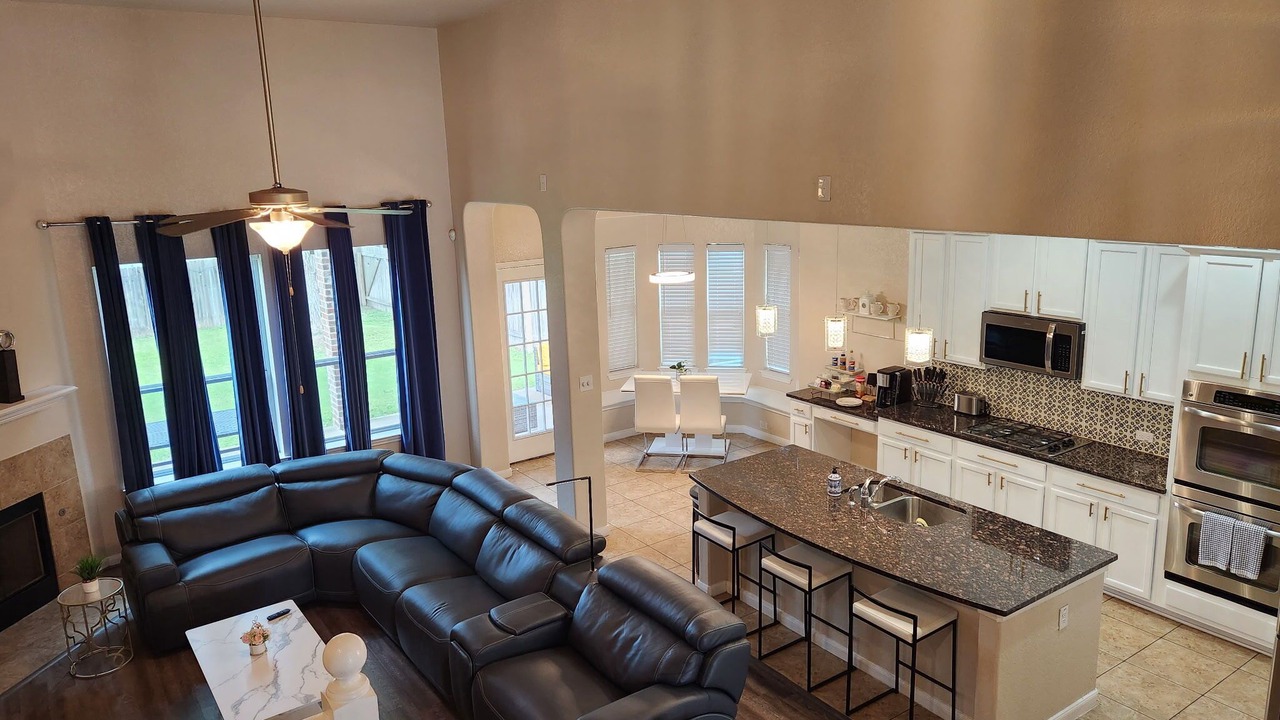 Photo of Livingroom in West San Antonio