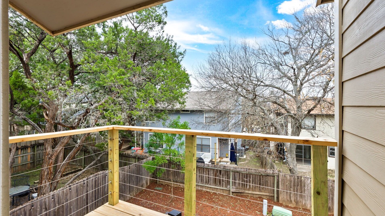 Photo of Outdoor in South Lamar