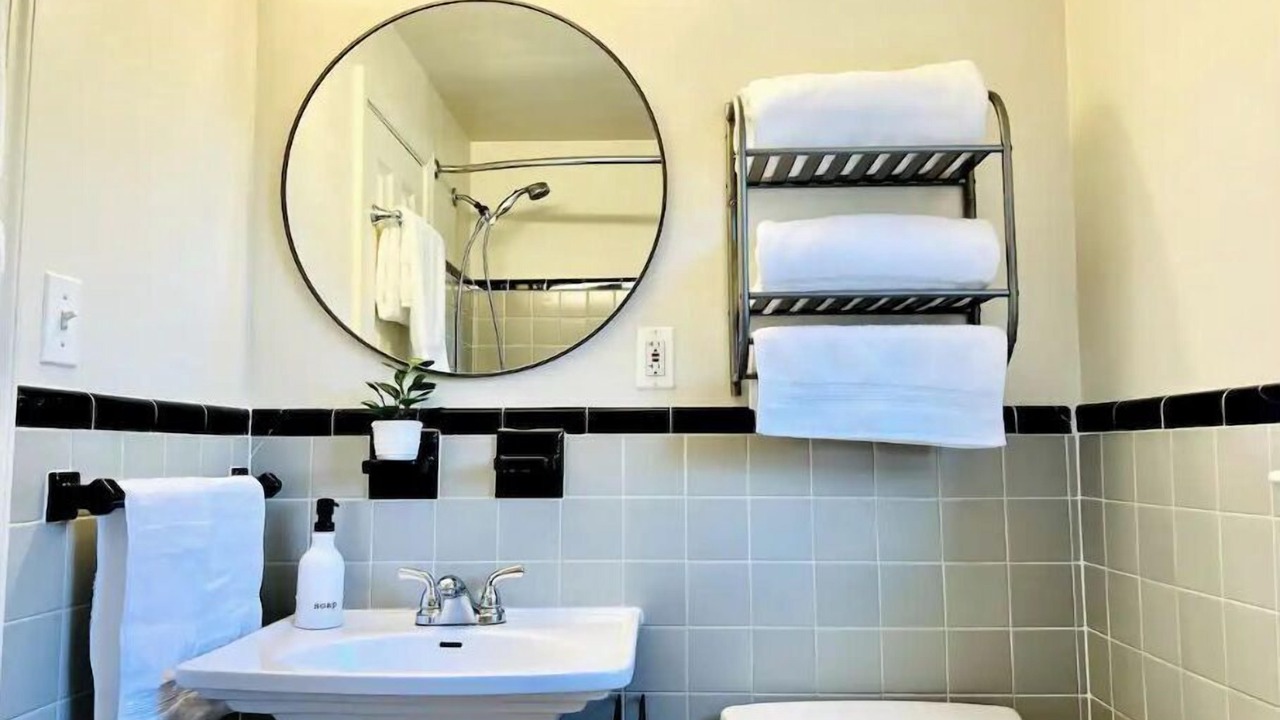 Photo of Bathroom in Aurora Highlands