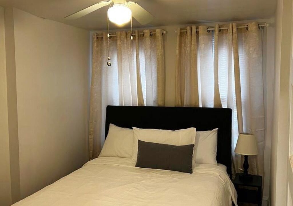 Photo of Bedroom in Point Breeze