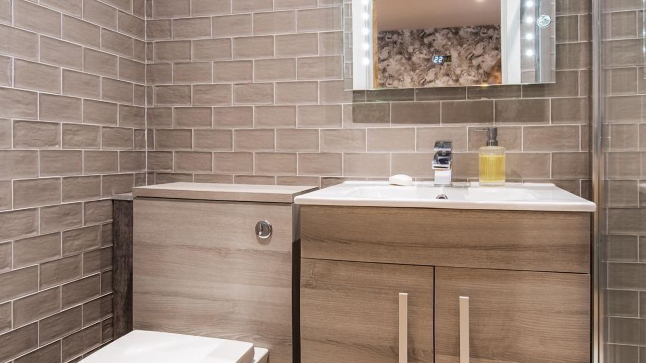 Photo of Bathroom in Porthleven