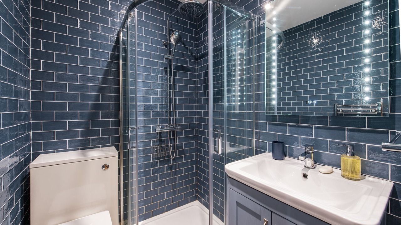 Photo of Bathroom in Porthleven