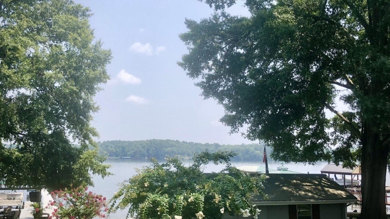 Photo of Outdoor in Greenwood