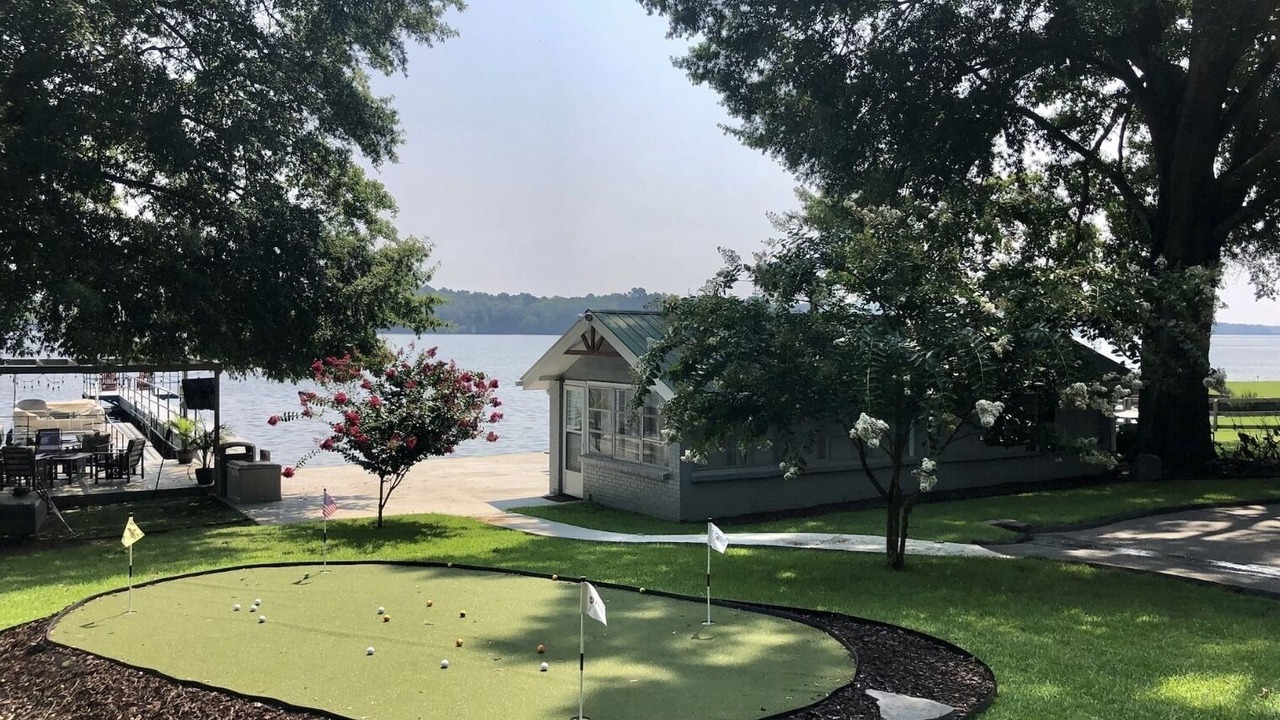 Photo of Outdoor in Greenwood