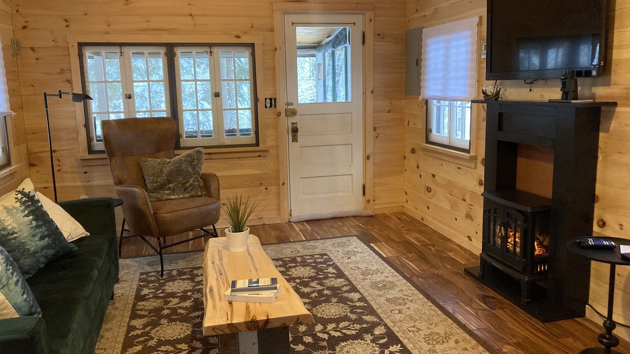 Photo of Livingroom in Town of Webb