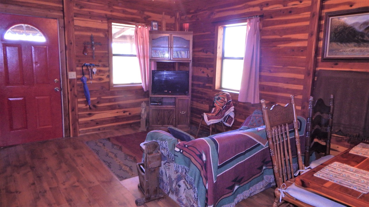Photo of Livingroom in Antlers
