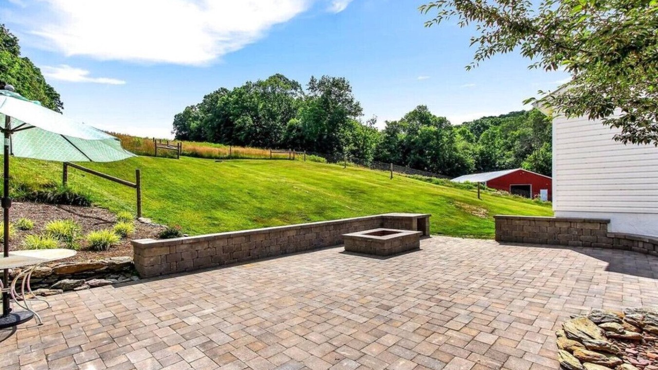 Photo of Patio Balcony in Stewartstown