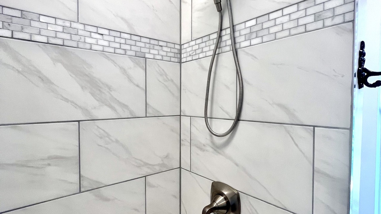 Photo of Bathroom in Andersonville