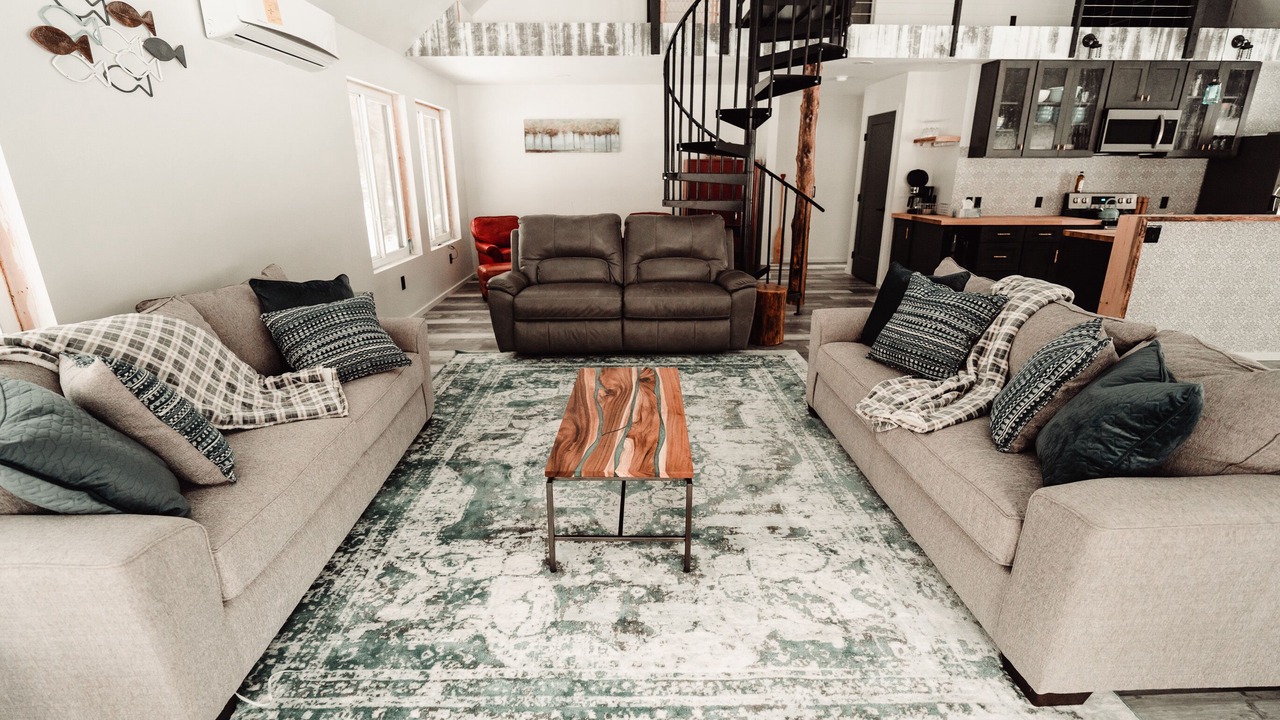 Photo of Others in Hyner