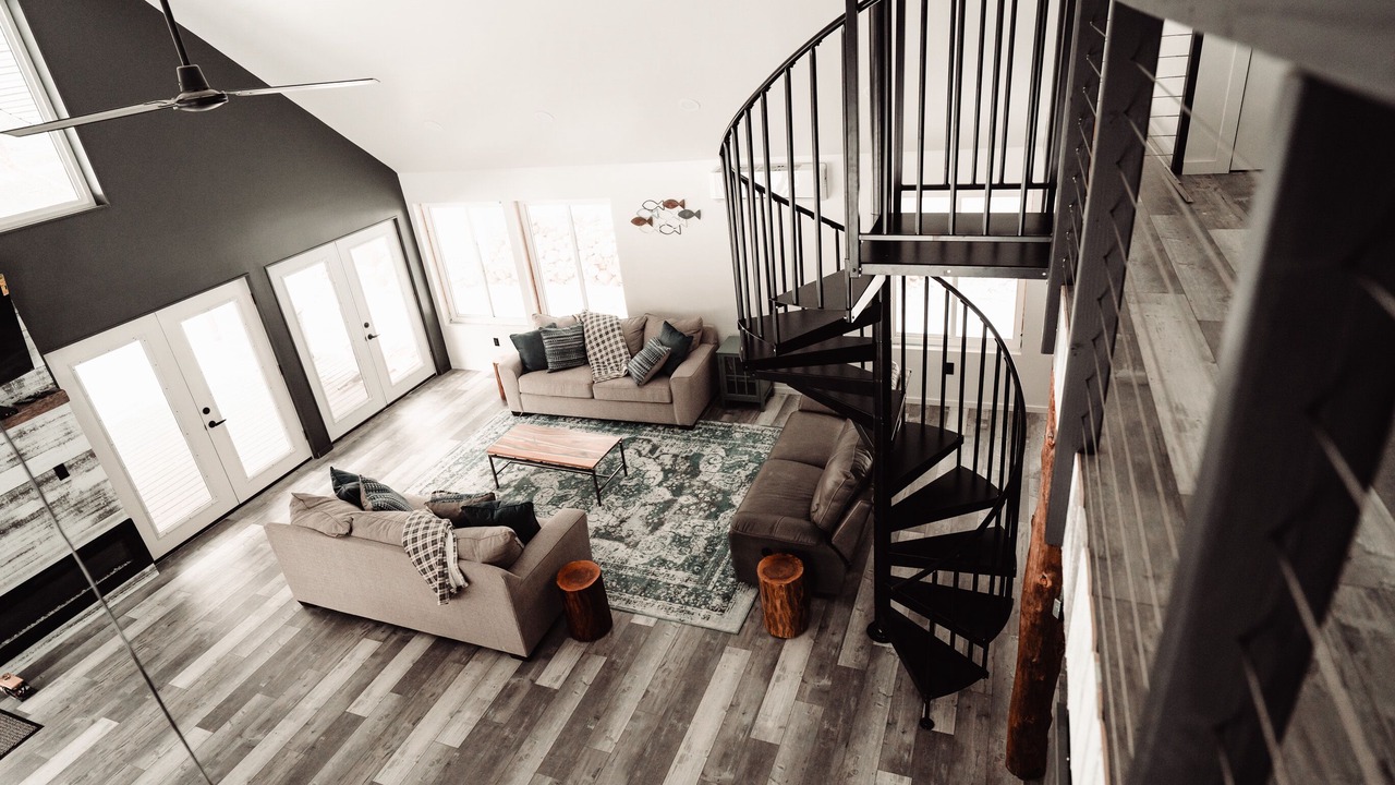 Photo of Others in Hyner