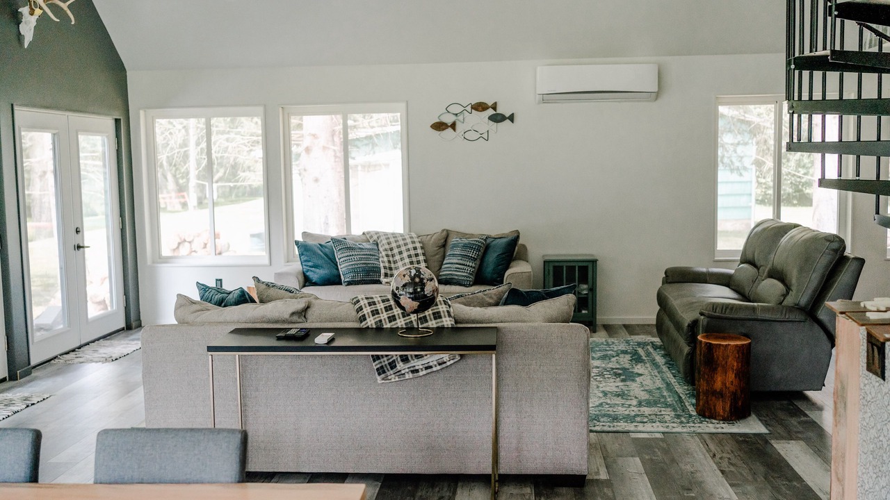 Photo of Others in Hyner