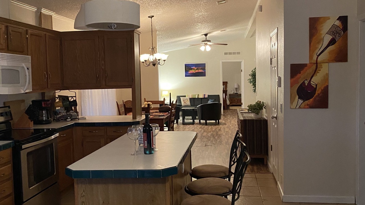 Photo of Kitchen in Canyon Lake