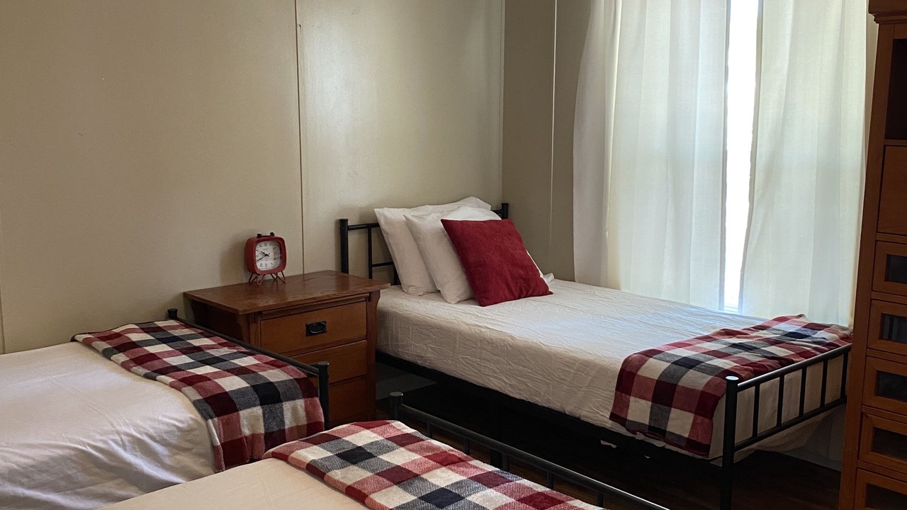 Photo of Bedroom in Canyon Lake