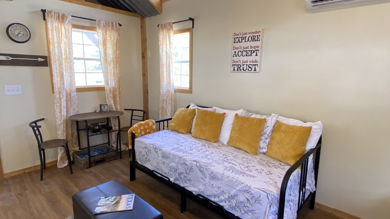 Photo of Bedroom in Canyon Lake