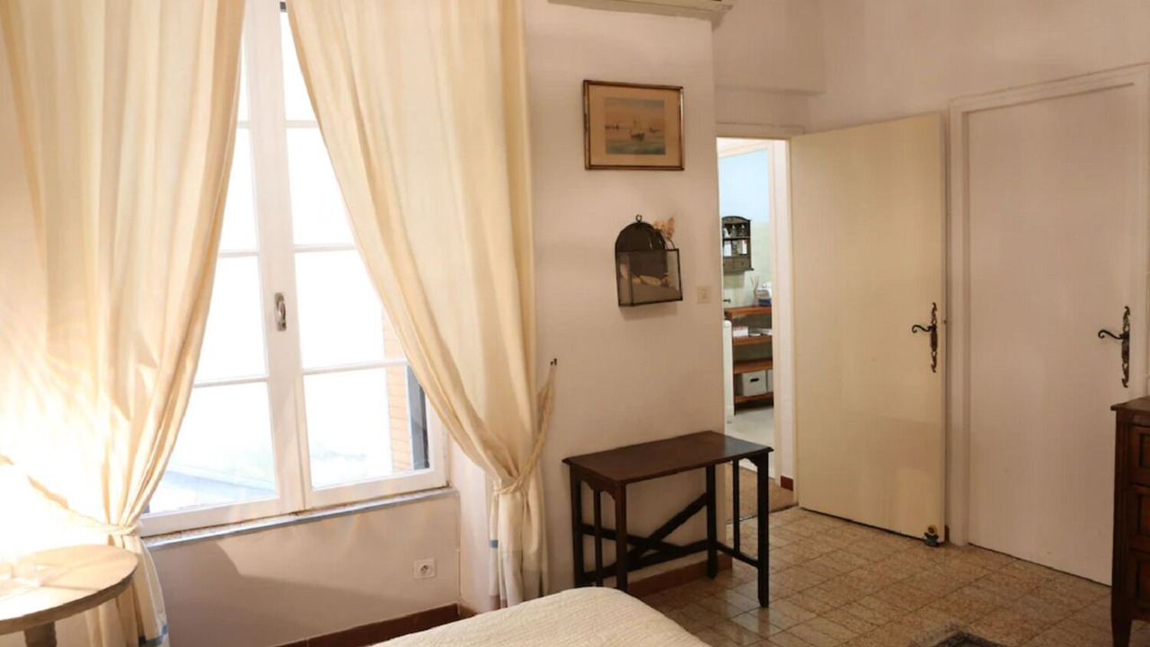 Photo of Bedroom in Avignon City Centre