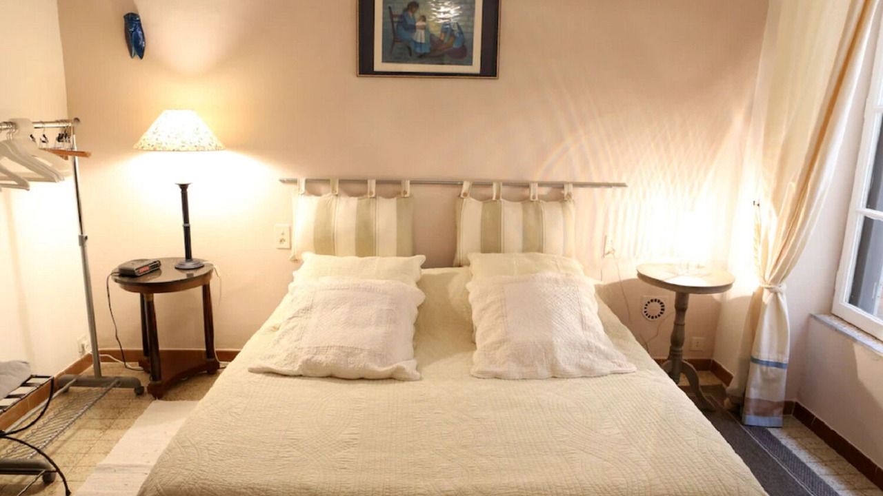 Photo of Bedroom in Avignon City Centre