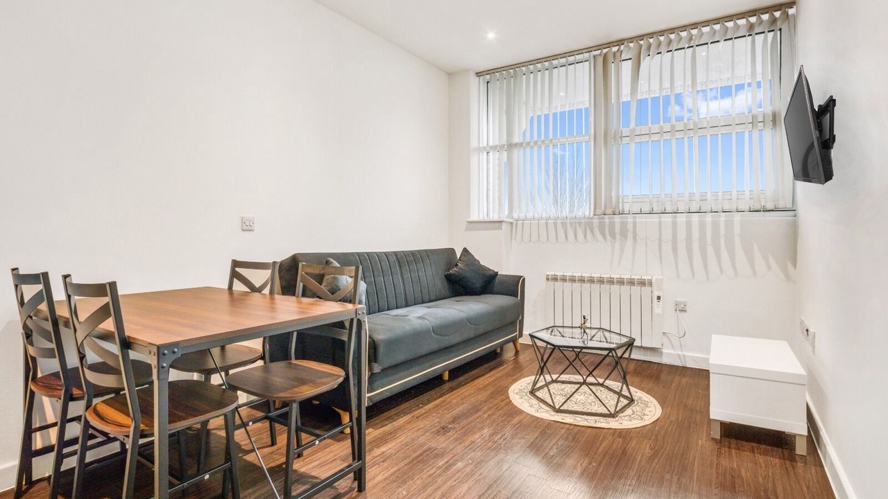 Photo of Livingroom in Harlington