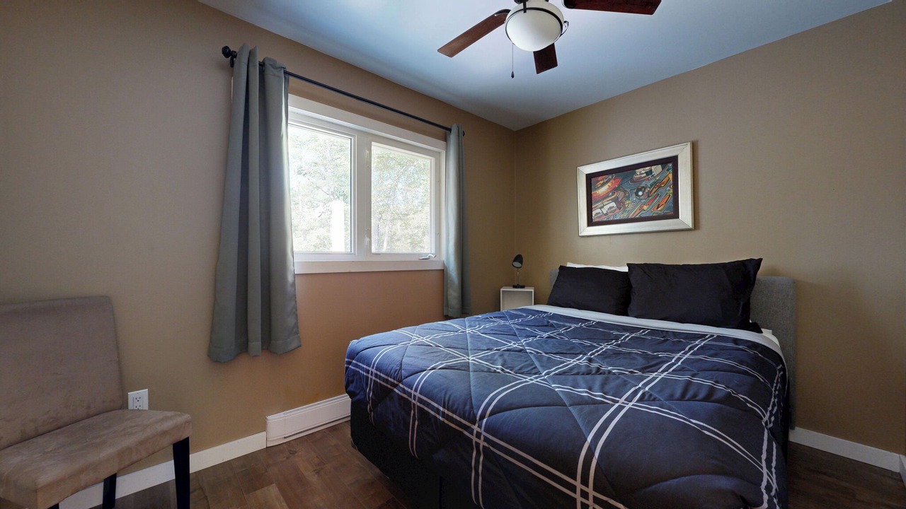 Photo of Bedroom in Shelburne