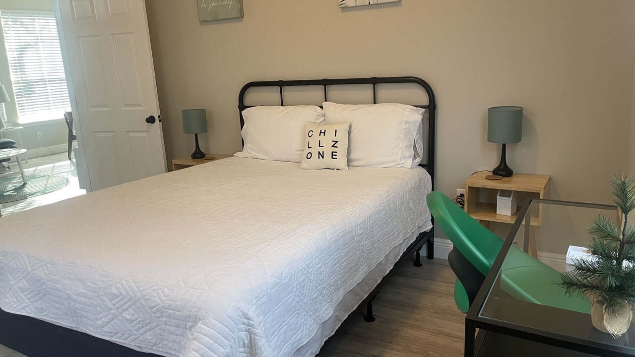 Photo of Bedroom in Nevada Street