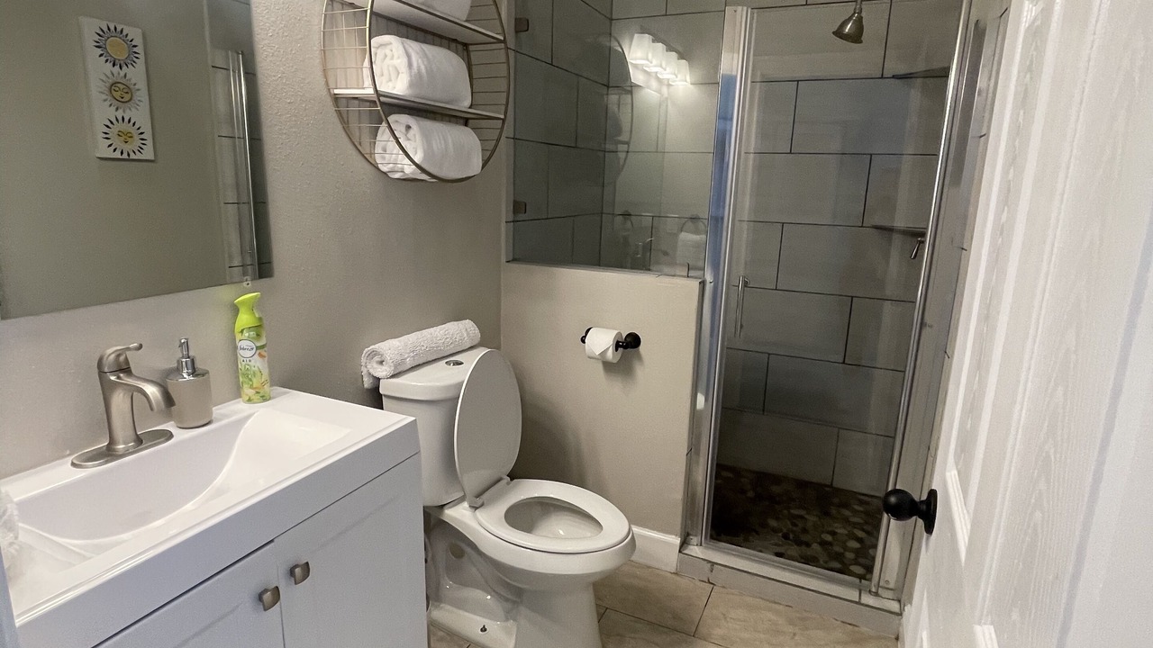 Photo of Bathroom in Nevada Street