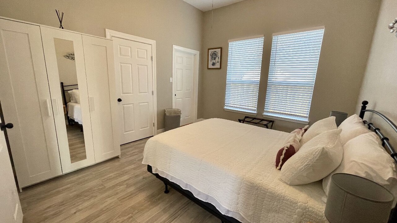 Photo of Bedroom in Nevada Street