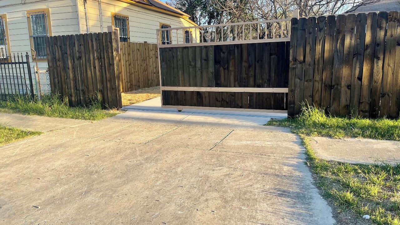Photo of Outdoor in Nevada Street