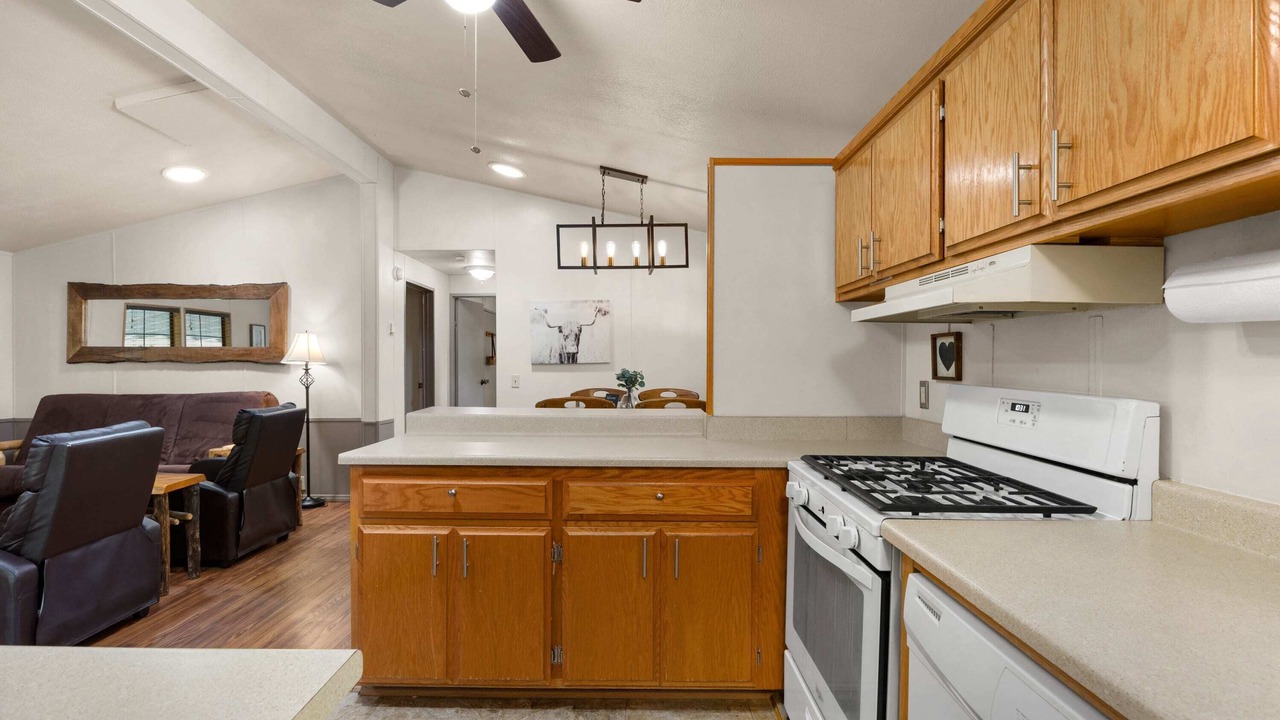 Photo of Kitchen in Kernville