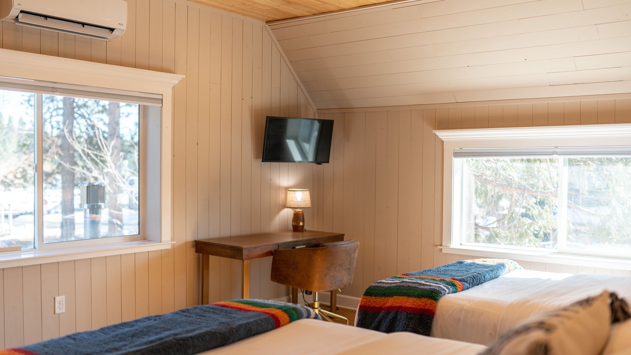 Photo of Bedroom in McCloud