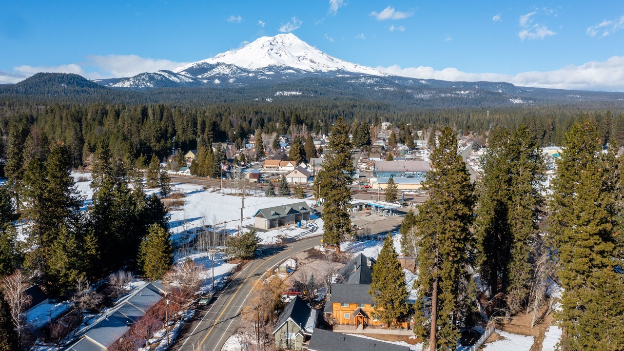 Photo of Outdoor in McCloud