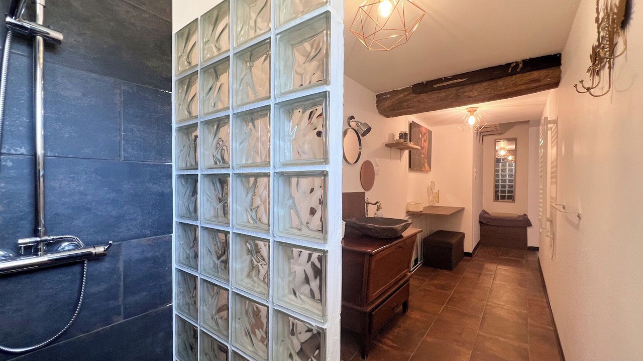 Photo of Bathroom in Talmont-Saint-Hilaire