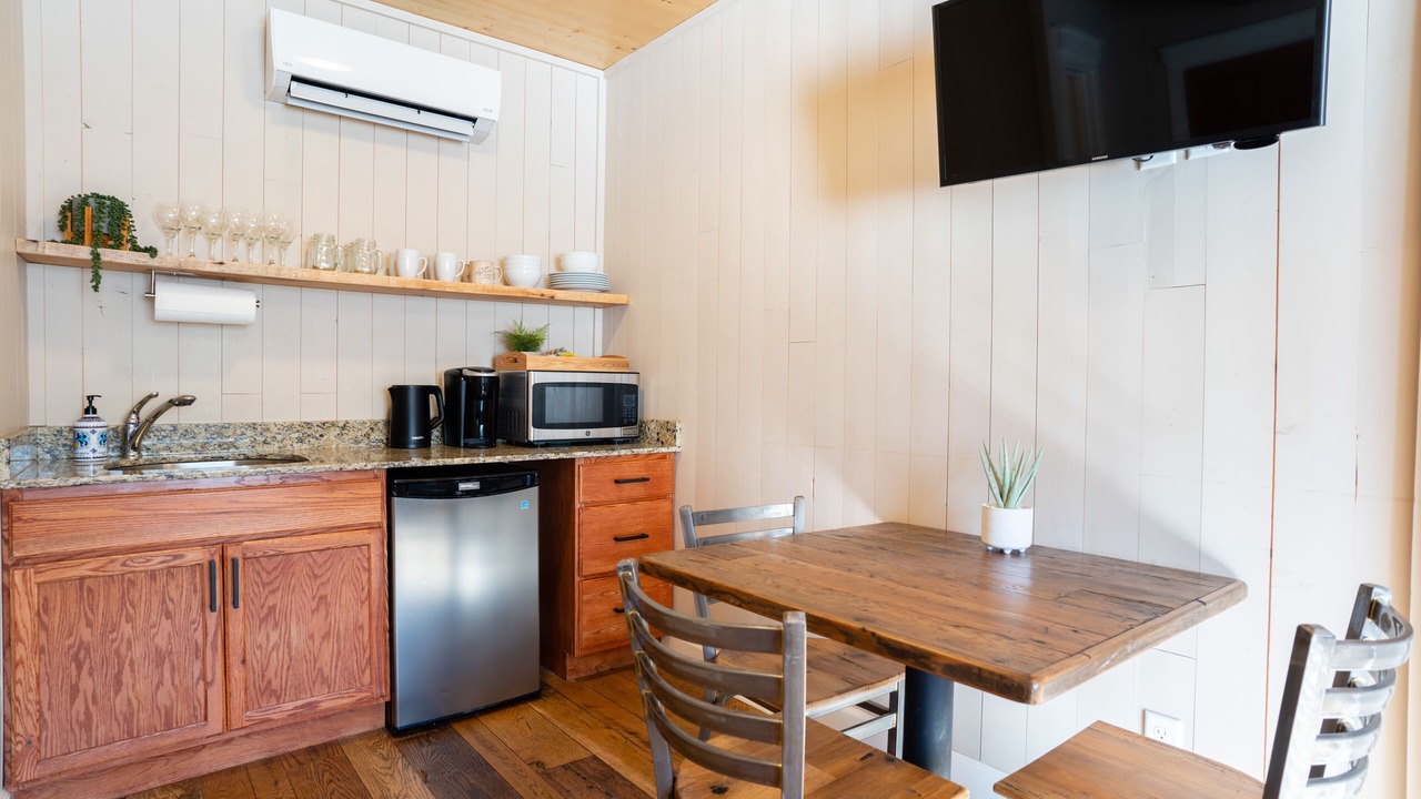 Photo of Others in McCloud