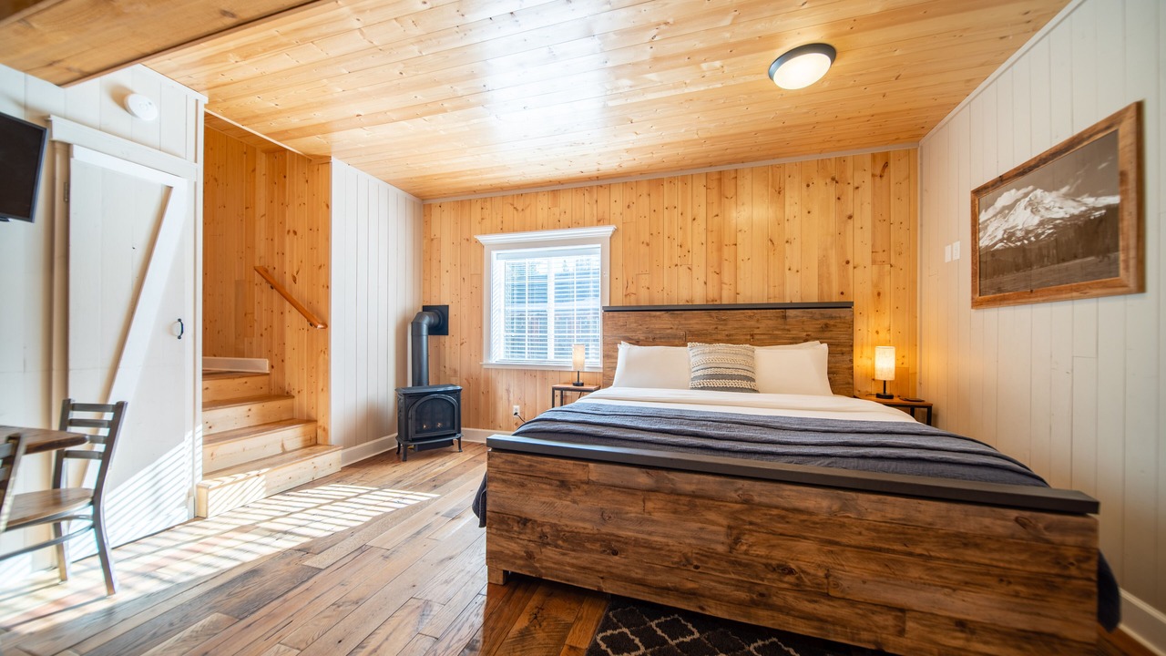 Photo of Bedroom in McCloud