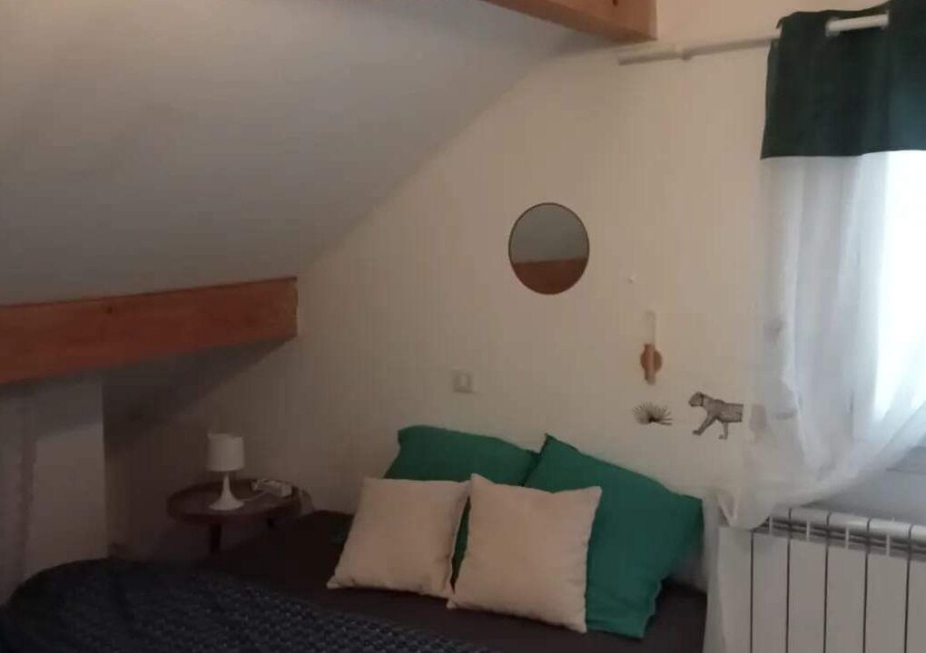 Photo of Bedroom in Saint-Jean-d'Avelanne