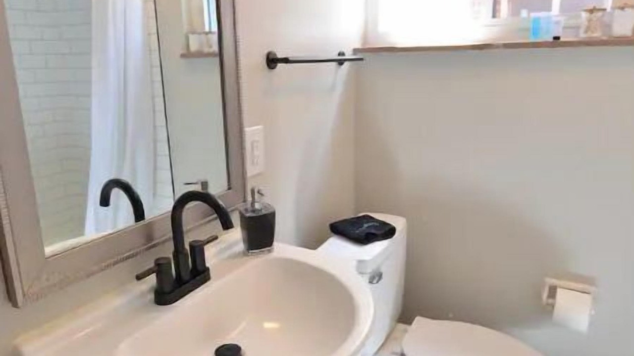 Photo of Bathroom in Grandview Heights
