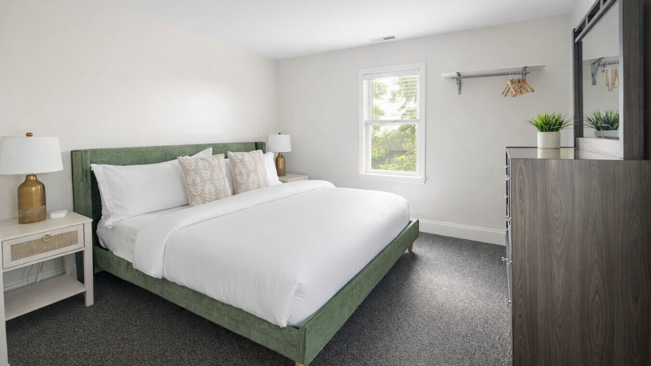 Photo of Bedroom in Somerville